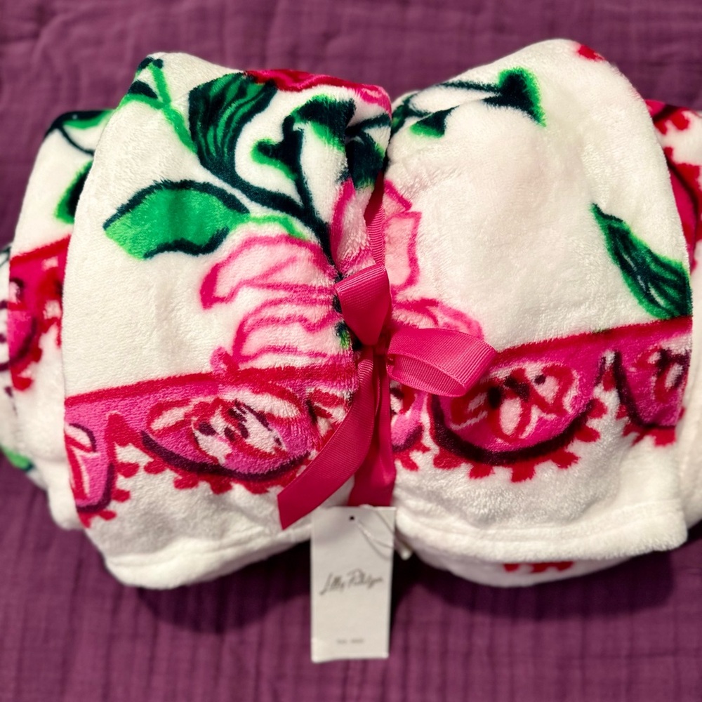 Lilly Pulitzer Pink and Green Floral Throw Blanket
